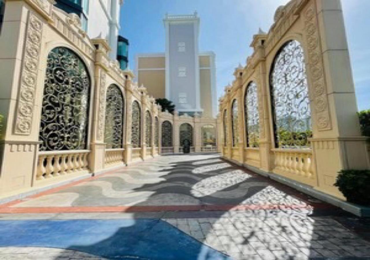 Espana Condo Resort 888 Джомтьєн-Біч Екстер'єр фото