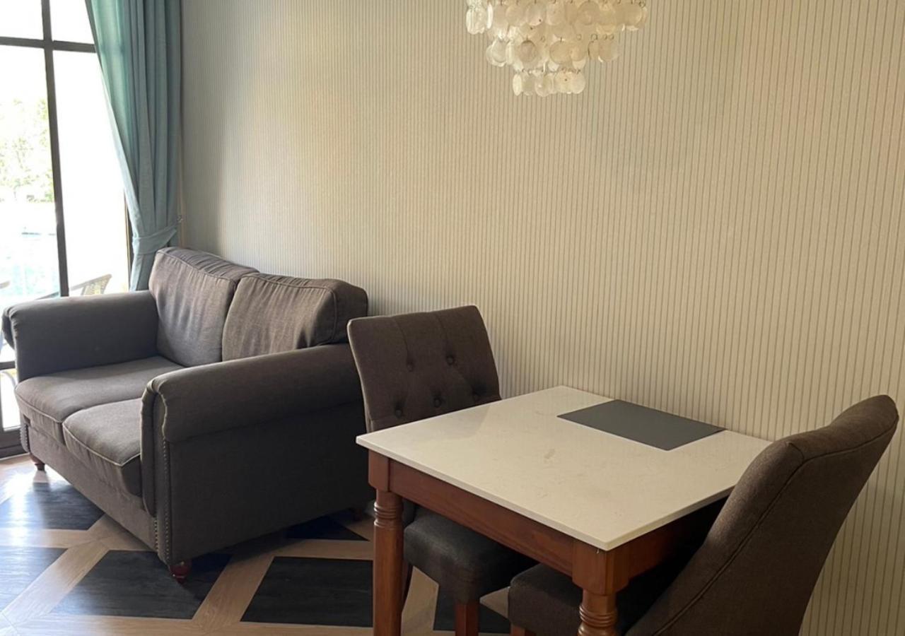 Espana Condo Resort 888 Джомтьєн-Біч Екстер'єр фото
